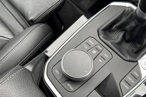 DX20LZH BMW 1 Series 1.5 118i M Sport Euro 6 (s/s) 5dr Thumbnail #57