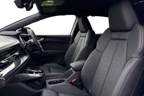  Audi Q4 e-tron 45 Black Edition Auto 5dr 82kWh Thumbnail #11