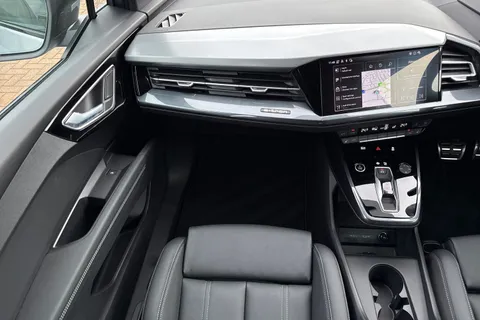  Audi Q4 e-tron 45 Black Edition Auto 5dr 82kWh Thumbnail #15