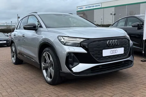  Audi Q4 e-tron 45 Black Edition Auto 5dr 82kWh Thumbnail #17