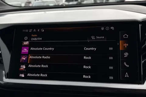  Audi Q4 e-tron 45 Black Edition Auto 5dr 82kWh Thumbnail #54