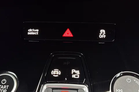  Audi Q4 e-tron 45 Black Edition Auto 5dr 82kWh Thumbnail #58