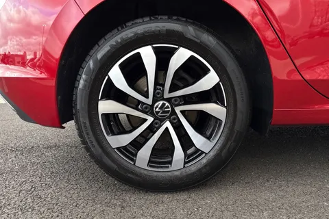 MK22HZD Volkswagen Golf 1.5 TSI Active 5dr **REAR VIEW CAMERA** Thumbnail #14