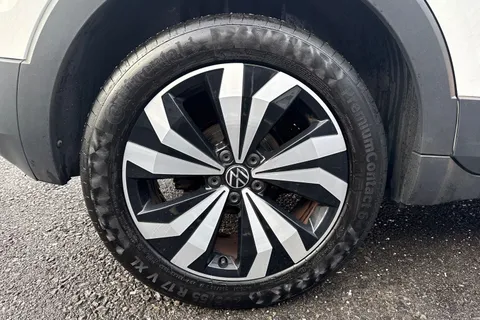 12 of 51 for Volkswagen T-Cross 1.0 TSI Black Edition Euro 6 (s/s) 5dr