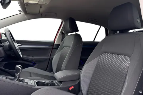 MK22HZD Volkswagen Golf 1.5 TSI Active 5dr **REAR VIEW CAMERA** Thumbnail #17