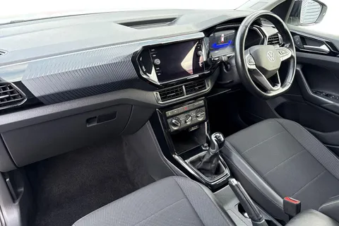 15 of 51 for Volkswagen T-Cross 1.0 TSI Black Edition Euro 6 (s/s) 5dr