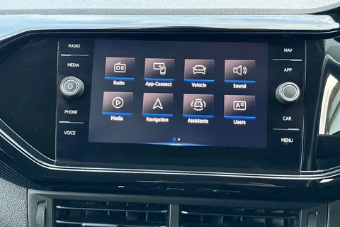 17 of 51 for Volkswagen T-Cross 1.0 TSI Black Edition Euro 6 (s/s) 5dr