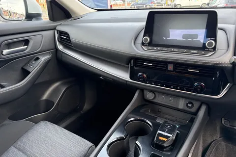 LY25CTU Nissan X-Trail 1.5 h e-POWER Acenta Premium Auto e-4ORCE Euro 6 (s/s) 5dr Thumbnail #21