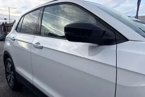 27 of 51 for Volkswagen T-Cross 1.0 TSI Black Edition Euro 6 (s/s) 5dr