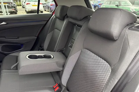 MK22HZD Volkswagen Golf 1.5 TSI Active 5dr **REAR VIEW CAMERA** Thumbnail #35