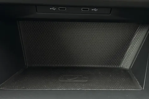 MK22HZD Volkswagen Golf 1.5 TSI Active 5dr **REAR VIEW CAMERA** Thumbnail #36