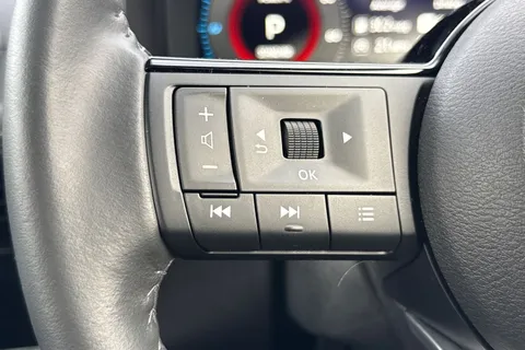 LY25CTU Nissan X-Trail 1.5 h e-POWER Acenta Premium Auto e-4ORCE Euro 6 (s/s) 5dr Thumbnail #36