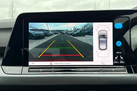 MK22HZD Volkswagen Golf 1.5 TSI Active 5dr **REAR VIEW CAMERA** Thumbnail #40