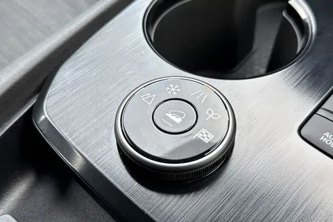 LY25CTU Nissan X-Trail 1.5 h e-POWER Acenta Premium Auto e-4ORCE Euro 6 (s/s) 5dr Thumbnail #43