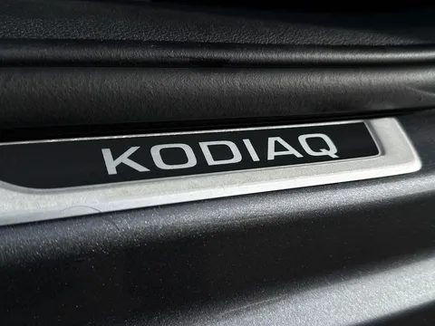 SH24OBC Škoda Kodiaq 2.0 TSI vRS DSG 4WD Euro 6 (s/s) 5dr (7 Seat) Thumbnail #29