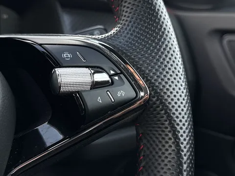 SH24OBC Škoda Kodiaq 2.0 TSI vRS DSG 4WD Euro 6 (s/s) 5dr (7 Seat) Thumbnail #39