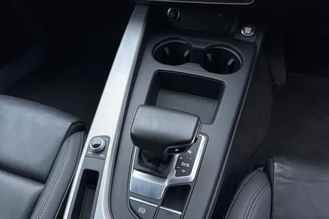 FT21ZWL Audi A4 2.0 TFSI 40 Sport Edition S Tronic Euro 6 (s/s) 4dr Thumbnail #21