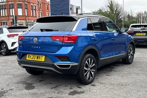 37 of 51 for Volkswagen T-Roc 1.0 TSI Design Euro 6 (s/s) 5dr