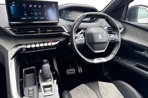 MT21FNF PEUGEOT 3008 1.6 13.2kWh GT Premium e-EAT Euro 6 (s/s) 5dr Thumbnail #19