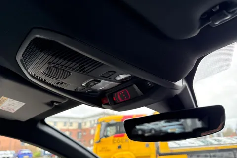 MT21FNF PEUGEOT 3008 1.6 13.2kWh GT Premium e-EAT Euro 6 (s/s) 5dr Thumbnail #44