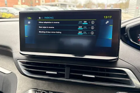 MT21FNF PEUGEOT 3008 1.6 13.2kWh GT Premium e-EAT Euro 6 (s/s) 5dr Thumbnail #49