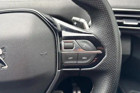 MT21FNF PEUGEOT 3008 1.6 13.2kWh GT Premium e-EAT Euro 6 (s/s) 5dr Thumbnail #55