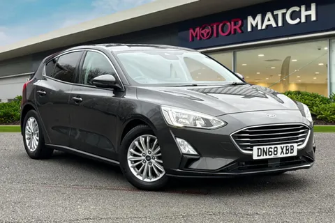 DN68XBB Ford Focus 1.5 EcoBlue Titanium Euro 6 (s/s) 5dr Thumbnail #2