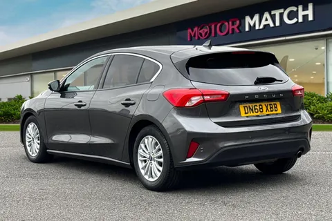 DN68XBB Ford Focus 1.5 EcoBlue Titanium Euro 6 (s/s) 5dr Thumbnail #3