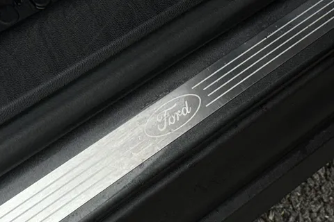DN68XBB Ford Focus 1.5 EcoBlue Titanium Euro 6 (s/s) 5dr Thumbnail #33