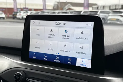 DN68XBB Ford Focus 1.5 EcoBlue Titanium Euro 6 (s/s) 5dr Thumbnail #50