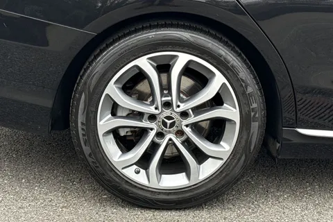 DK19RPU Mercedes-Benz C Class 1.6 C200d Sport G-Tronic+ Euro 6 (s/s) 4dr Thumbnail #11