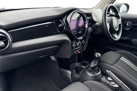 ML22JCY Mini Hatch 2.0 Cooper S Classic Euro 6 (s/s) 3dr Thumbnail #9