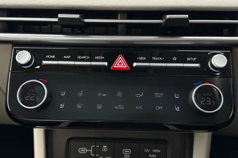 DP24RNN Hyundai Tucson 1.6 T-GDi Ultimate Auto 4WD Euro 6 (s/s) 5dr Thumbnail #23