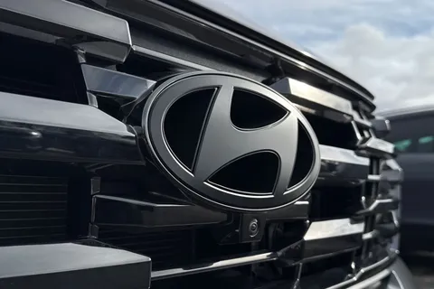 DP24RNN Hyundai Tucson 1.6 T-GDi Ultimate Auto 4WD Euro 6 (s/s) 5dr Thumbnail #26