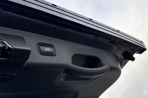 DP24RNN Hyundai Tucson 1.6 T-GDi Ultimate Auto 4WD Euro 6 (s/s) 5dr Thumbnail #32