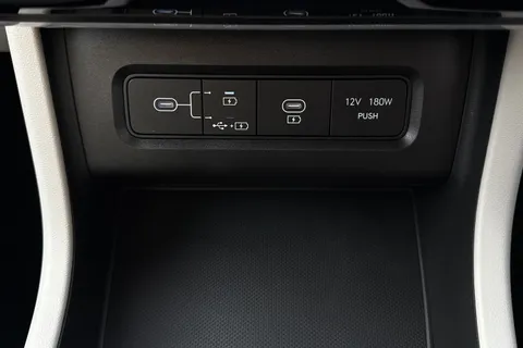 DP24RNN Hyundai Tucson 1.6 T-GDi Ultimate Auto 4WD Euro 6 (s/s) 5dr Thumbnail #36