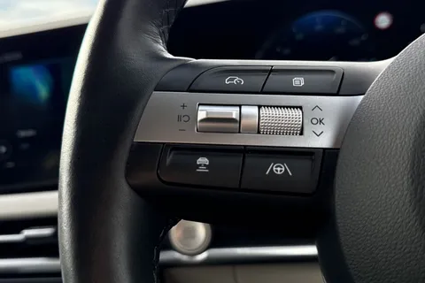 DP24RNN Hyundai Tucson 1.6 T-GDi Ultimate Auto 4WD Euro 6 (s/s) 5dr Thumbnail #39