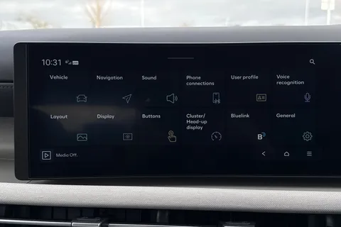 DP24RNN Hyundai Tucson 1.6 T-GDi Ultimate Auto 4WD Euro 6 (s/s) 5dr Thumbnail #48