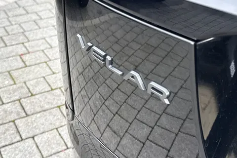 KK24HLO Land Rover Range Rover Velar 2.0 P400e Dynamic HSE 5dr Thumbnail #37