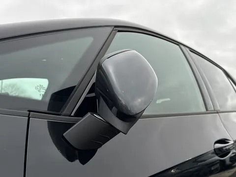 30 of 47 for CUPRA Born 170kW e-Boost V2 59kWh 5dr Auto