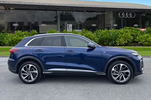 BG75MZJ Audi Q5 SUV S line TDI quattro 204 PS S tronic Thumbnail #4