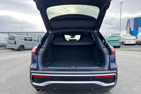 BG75MZJ Audi Q5 SUV S line TDI quattro 204 PS S tronic Thumbnail #7