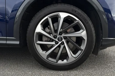 BG75MZJ Audi Q5 SUV S line TDI quattro 204 PS S tronic Thumbnail #10