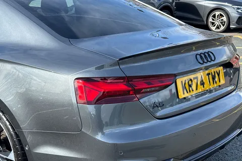 KR74TWY Audi A5 Coup- Black Edition 40 TFSI  204 PS S tronic Thumbnail #9