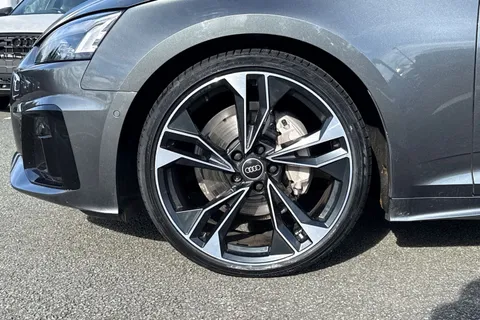 KR74TWY Audi A5 Coup- Black Edition 40 TFSI  204 PS S tronic Thumbnail #11