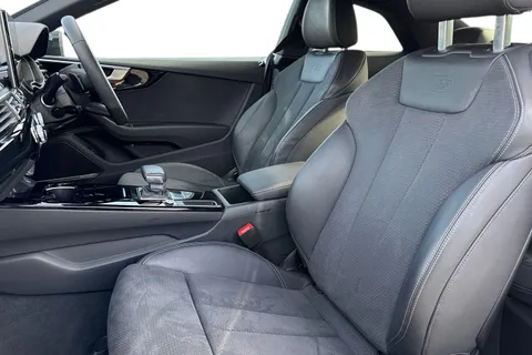 KR74TWY Audi A5 Coup- Black Edition 40 TFSI  204 PS S tronic Thumbnail #17