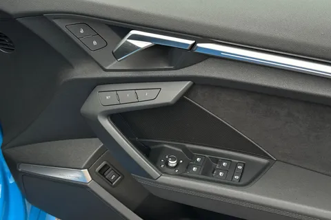 DN23KBK Audi RS 3 RS 3 Sportback Vorsprung   400 PS S tronic Thumbnail #21