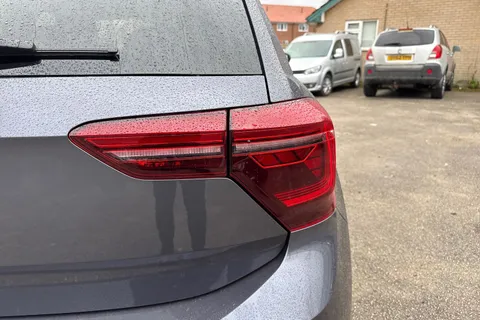  Volkswagen Polo 2.0 TSI GTI DSG Euro 6 (s/s) 5dr Thumbnail #29