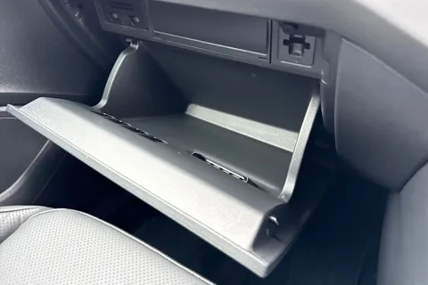  Volkswagen Polo 2.0 TSI GTI DSG Euro 6 (s/s) 5dr Thumbnail #41