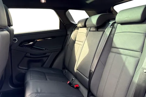 DY75AAF Land Rover Range Rover Evoque 2.0 D200 Edition 5dr Thumbnail #5